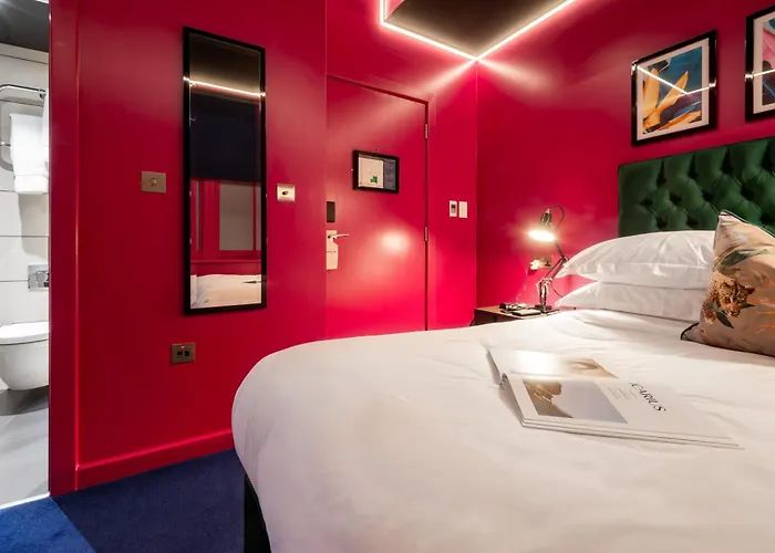 Hux Hotel, Kensington