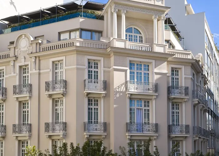 Excelsior - Small Luxury s Of The World