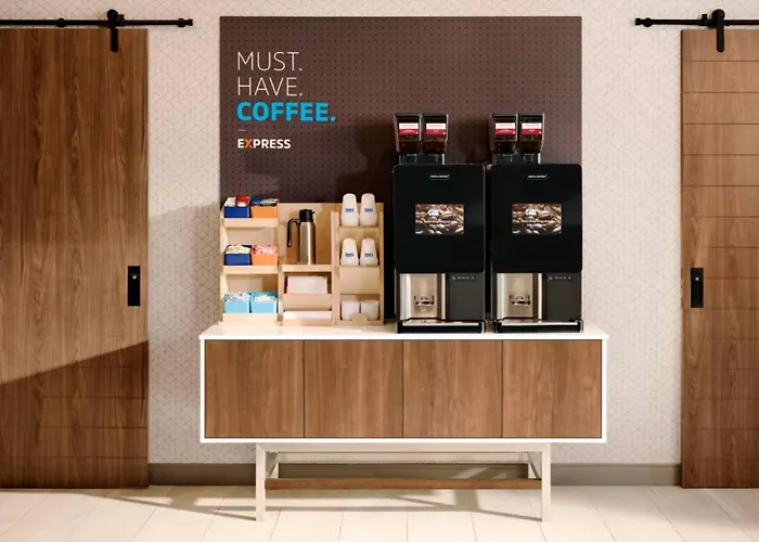 Hotel near College: Holiday Inn Express Glenwood Springs Aspen Area By Ihg