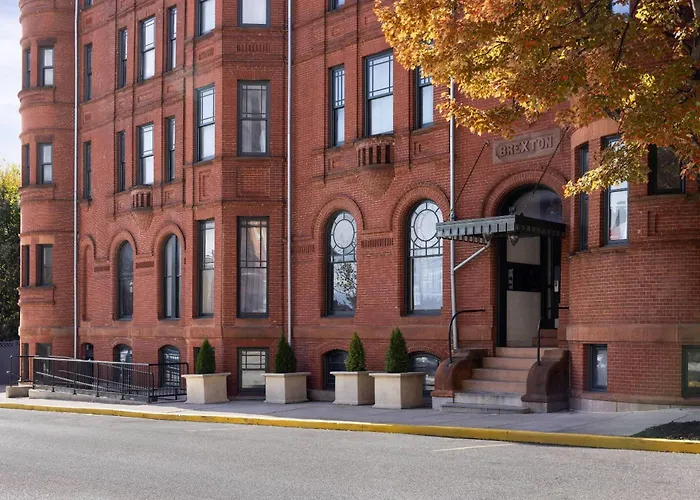 Hotel near College: Hotel Brexton, Trademark Collection By Wyndham