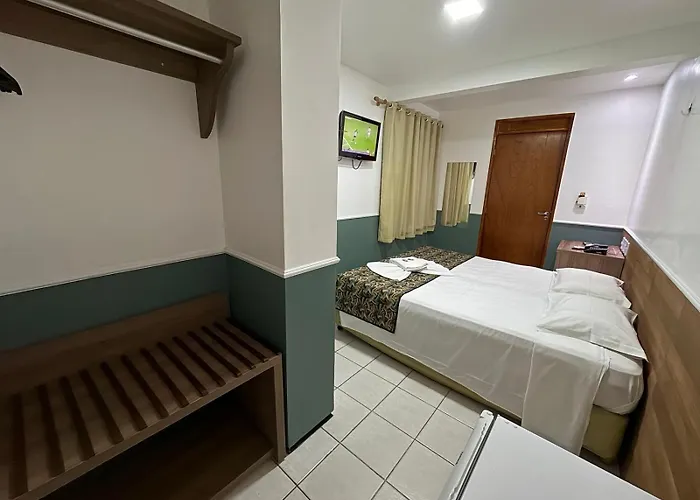 Resort: Abrolhos Praia Hotel