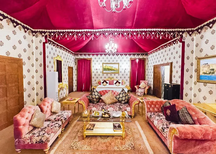 Resort: Rajasthali Resort & Spa