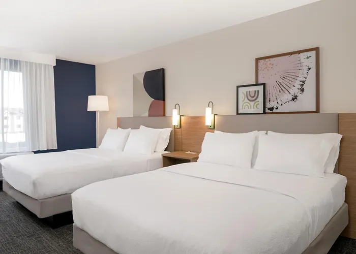 Hotel with Tennis: Spark By Hilton Murfreesboro