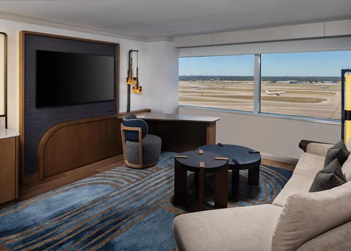 Romantic hotel: Grand Hyatt Dfw Airport