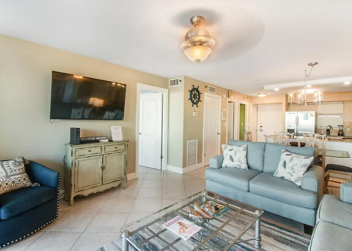 Vacation rental: Magnolia House At Destin Pointe 203