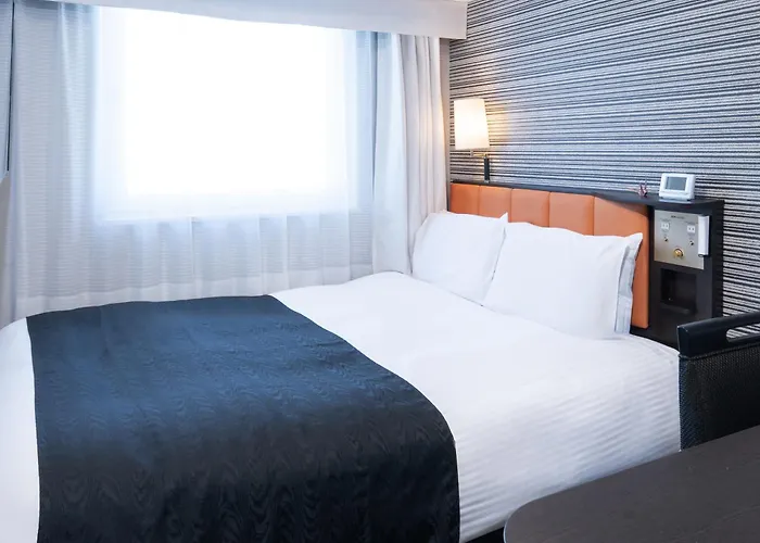 Pet Friendly hotel: Apa Hotel Shinjuku Kabukicho Tower