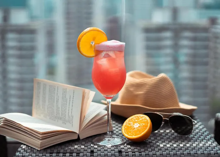 In Luxury hotels Traveltine Downtown Singapore, Trademark Collection By Wyndham