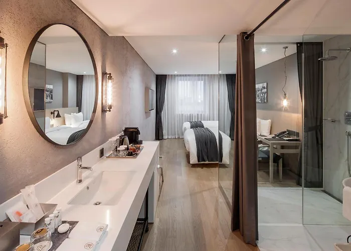 Hotel28 Myeongdong