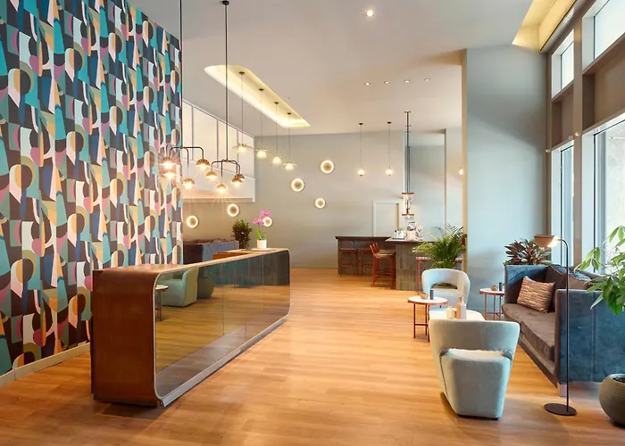 Zeus Essence Wyndham Residence