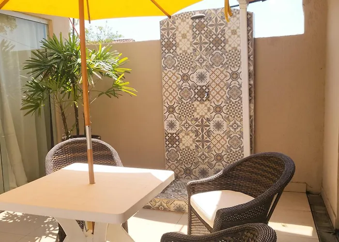 Pousada com piscina: Loft Caete