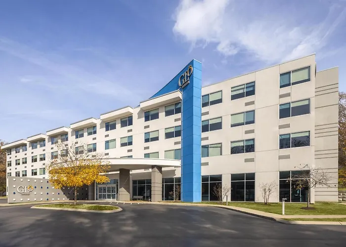 Glo Best Western Airport