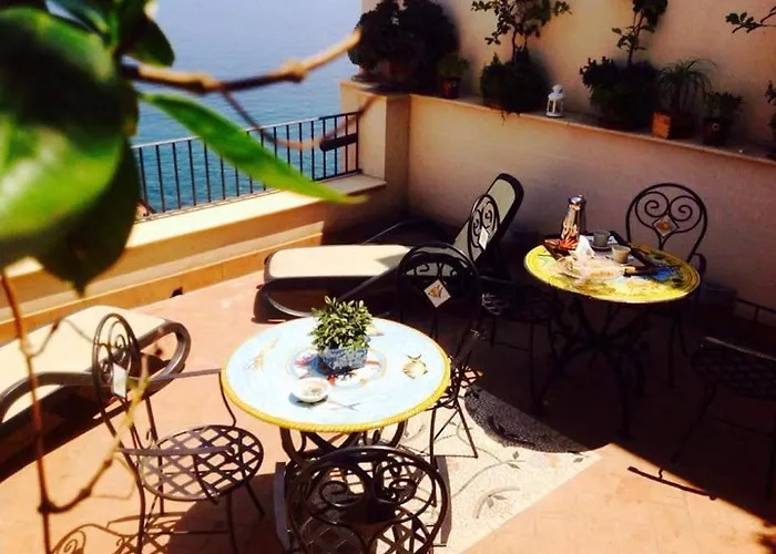 Resort: Romeo e Giulietta Scilla