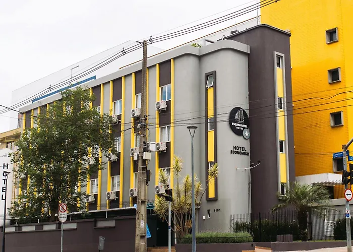 Esquina Batel - Hotel Econômico