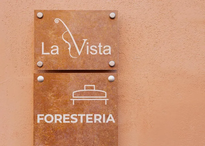 Casa Vacanze Foresteria La Vista