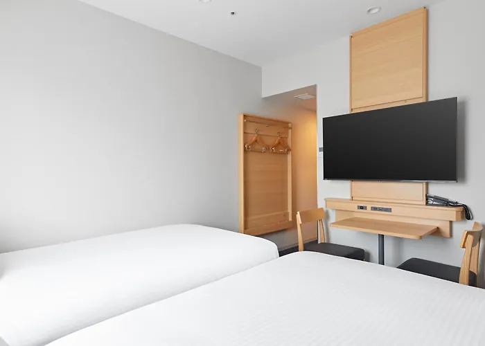 3 star hotels Sotetsu Fresa Inn Yodoyabashi