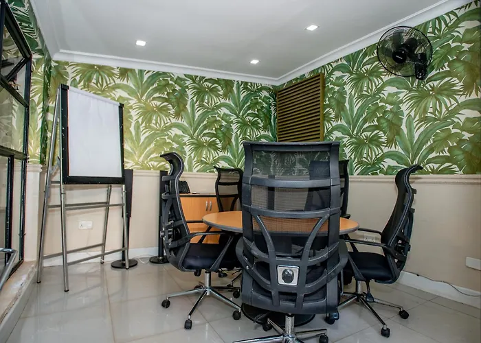 Cozy Stead Hotel - Garden House, Gigiri