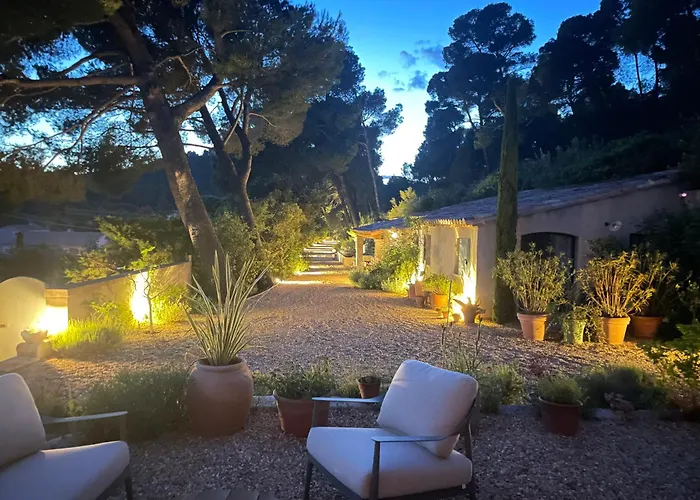 Hôtel avec piscine: Mas Angelou