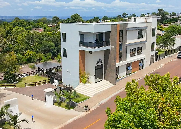 : Hotel e Cabanas Perau