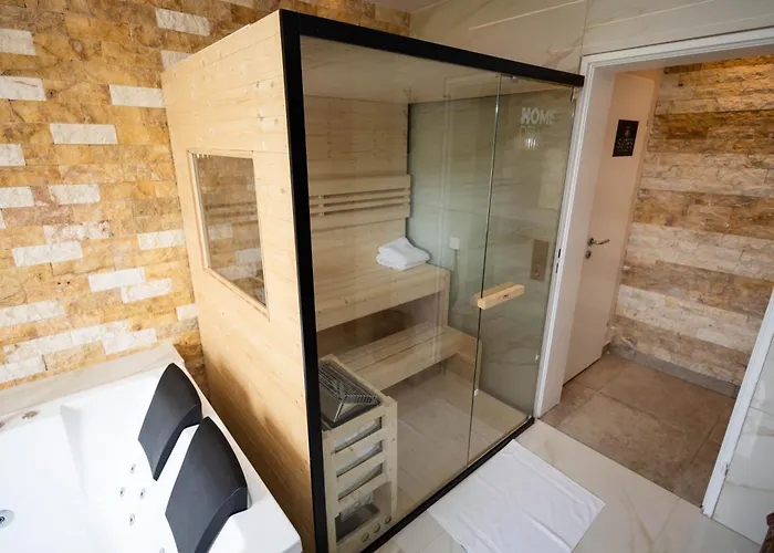  Suites Aix La Chapelle, Exclusive Apartments, Wellness And More, Aachen Eilendorf