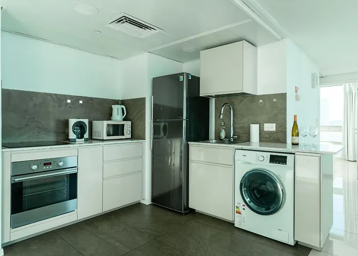 Netanya Seaview Aparthotel
