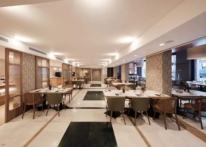 Romantic hotel: Catalonia Eixample 1864