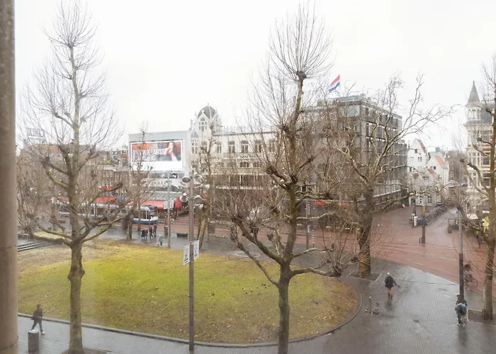  City Rembrandt Square - Just Renovated