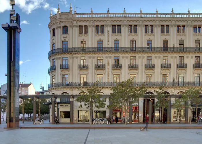 Resort: Hotel Pilar Plaza