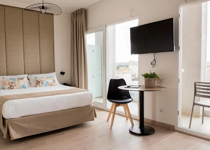 Hotels with a view Las Arenas