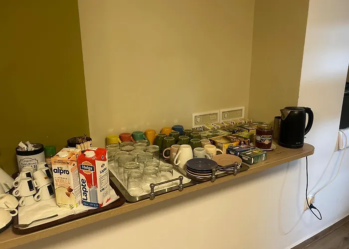 Cheap hotel: Hotel Pacific