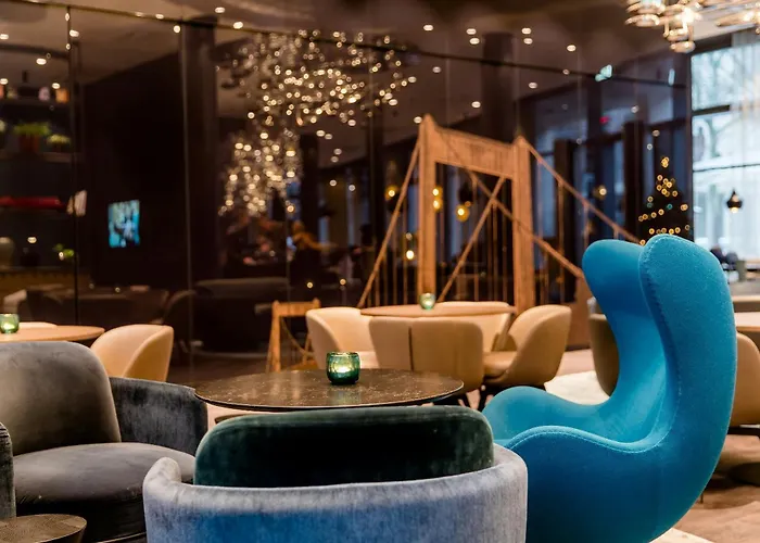  Motel One Koeln-Altstadt