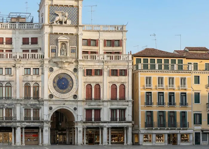 Cheap hotels Bellevue Luxury Rooms - San Marco Luxury