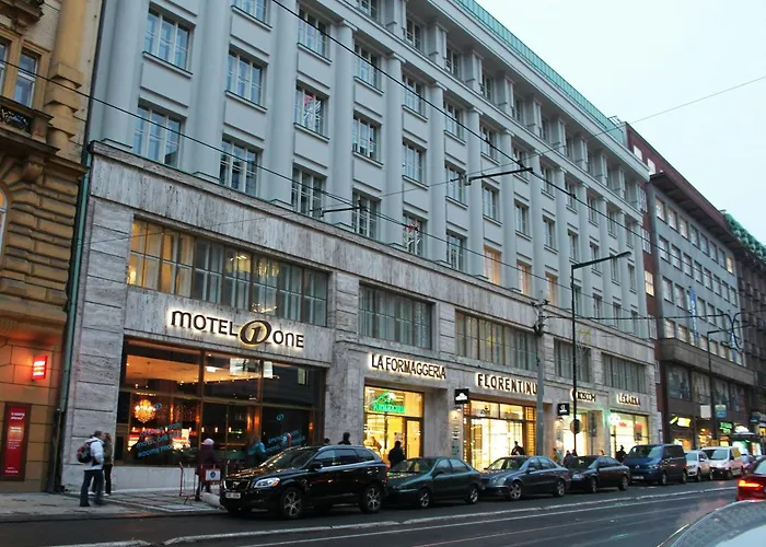 3 star hotel: Motel One Prague-Florentinum