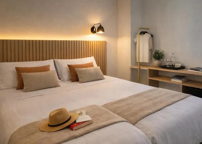 Hugo Beach Hotel & Apartments