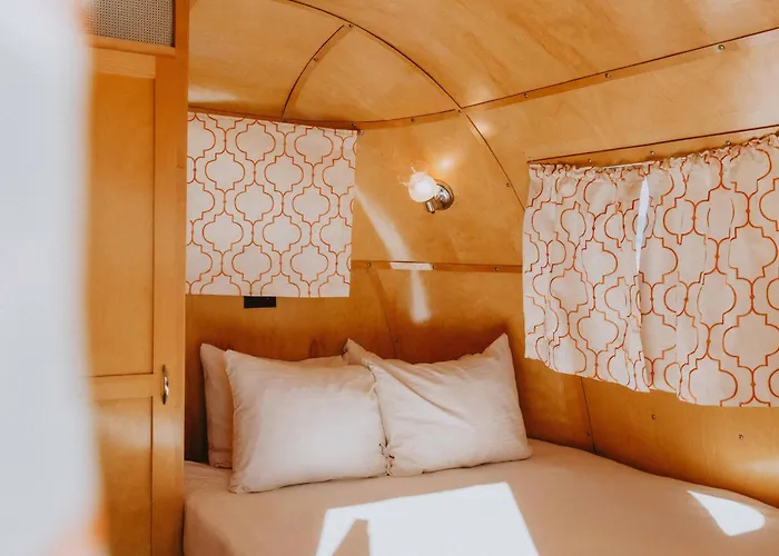 Cheap hotel: Hotel Luna Mystica