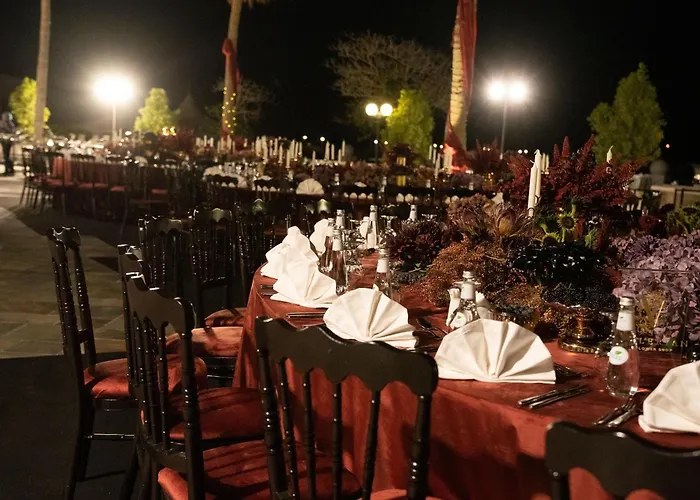 Hotel with Tennis: Sunset Beach Resort For Entertainment