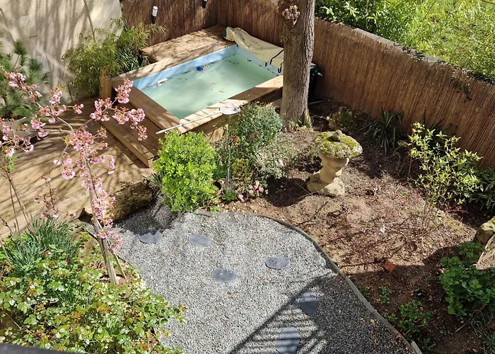 Hôtel central: Bonjour Guesthouse