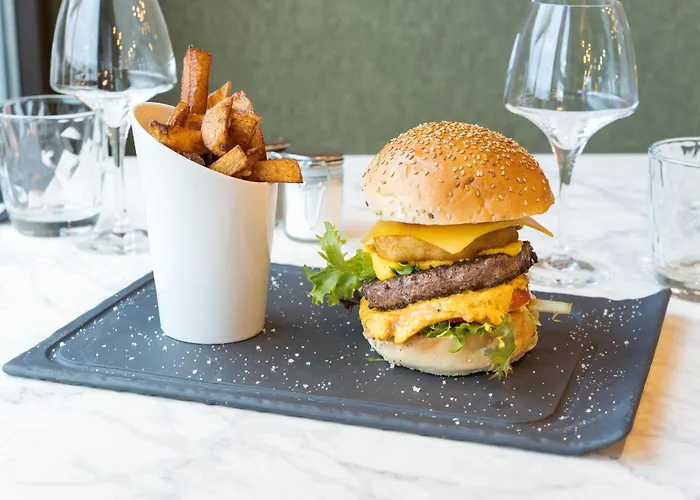 Hôtel accueillant les animaux: Campanile NATURE - Lyon Est Bron Eurexpo