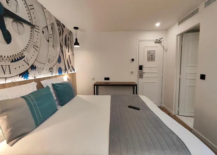 Resort: Atelier Montparnasse Hotel