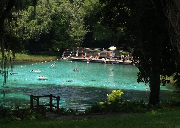 Luxury hotel only: Howard Johnson By Wyndham Ocala Fl I-75