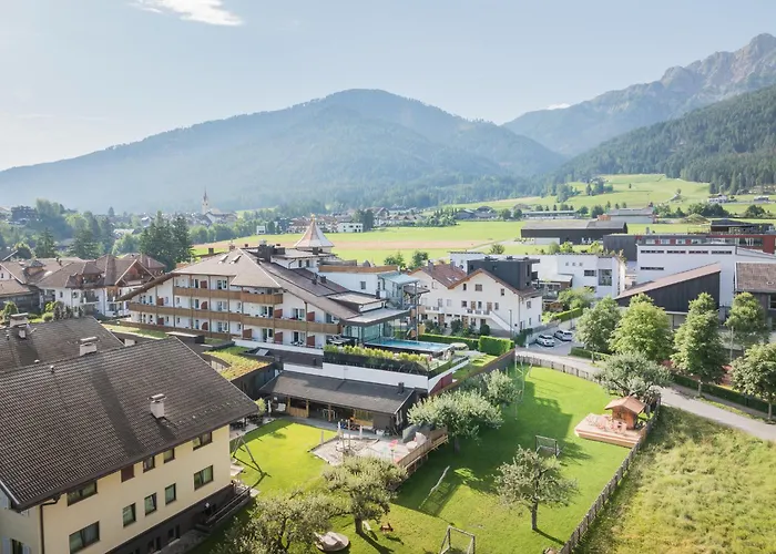 Resort: Hotel Fameli