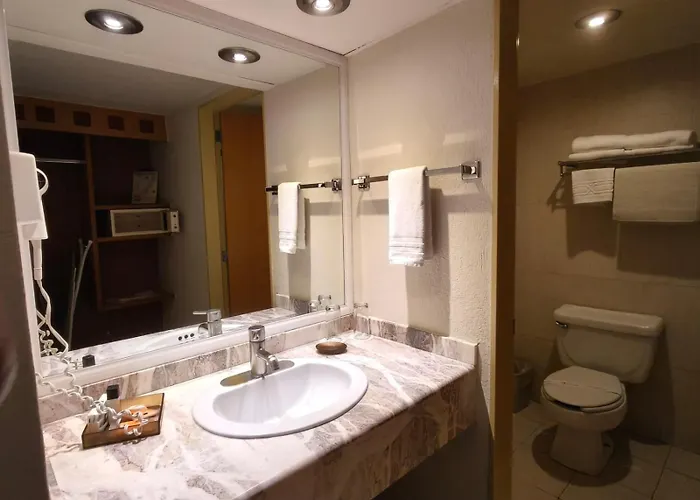 Resort: Hotel Mirabel
