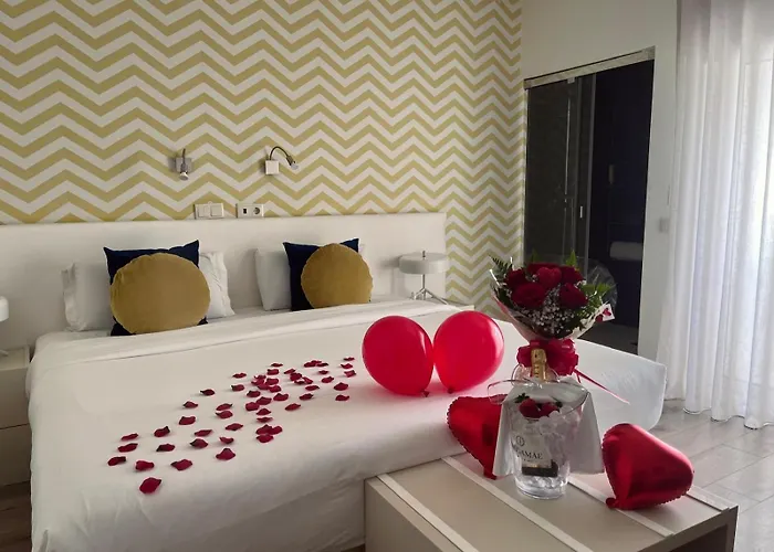 Hotel with view: Aqua Ria Boutique Hotel