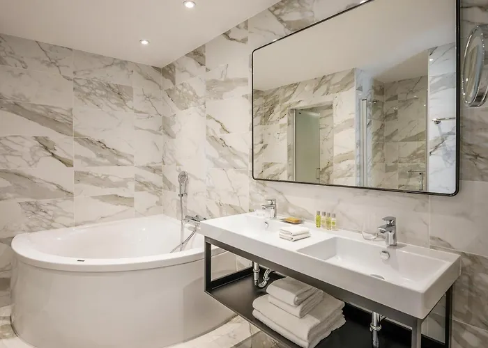 Hotel cerca del colegio: Hilton Brussels Grand Place