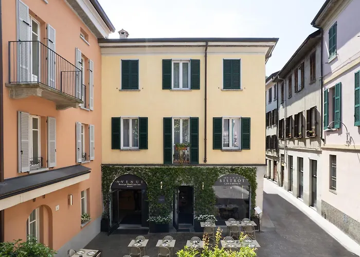 Avenue Hotel