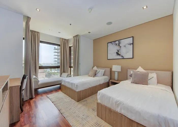 Luxe Getaways Royal Amwaj Palm Jumeirah Resort Holiday Home