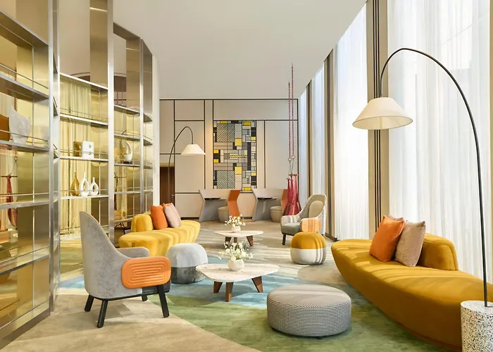 Oakwood & Apartments Saigon