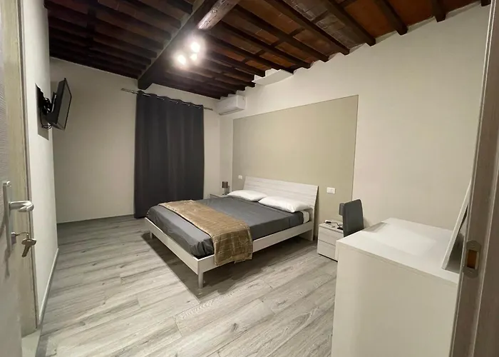 Rent Room Iacopo