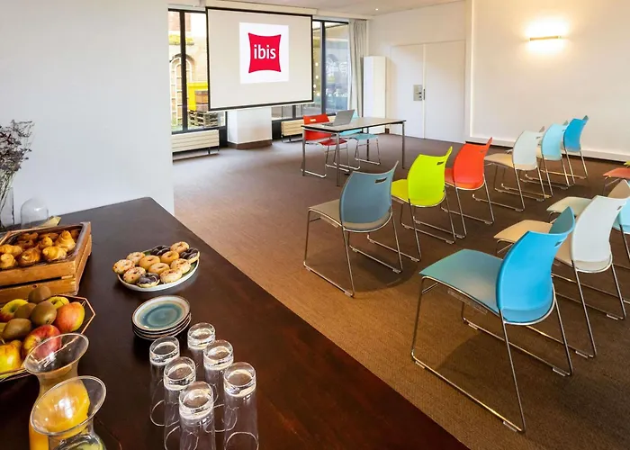 Pet Friendly hotel: Ibis Antwerpen Centrum