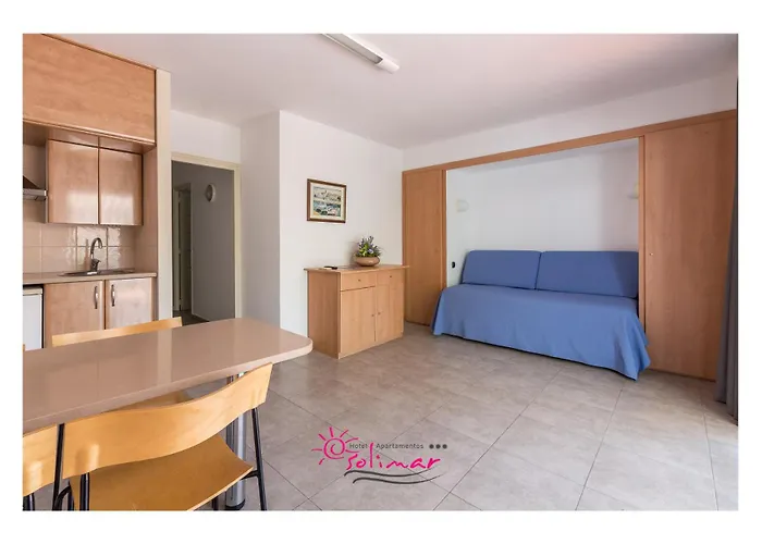 Ping Pong hotel: Hotel Apartamentos Solimar