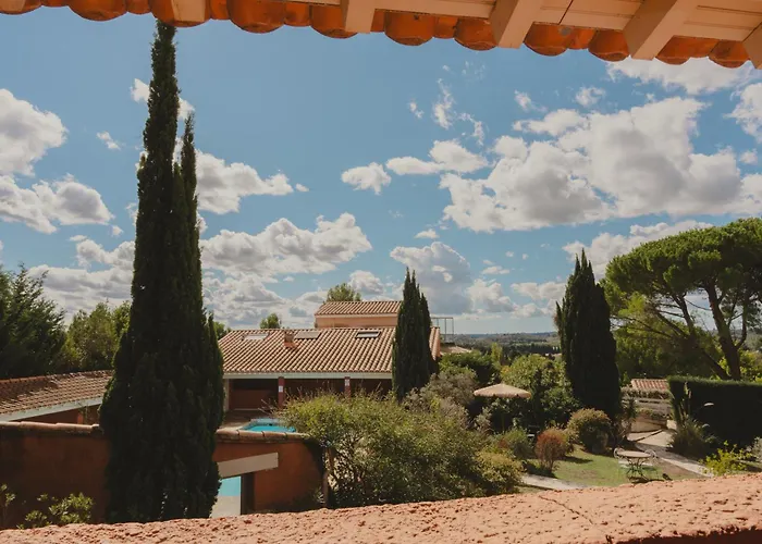Hôtel accueillant les animaux: Castillon Des Baux